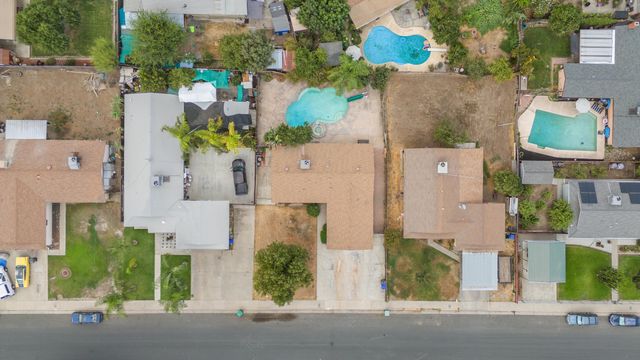 1045 N Westside Street, Porterville, CA 93257