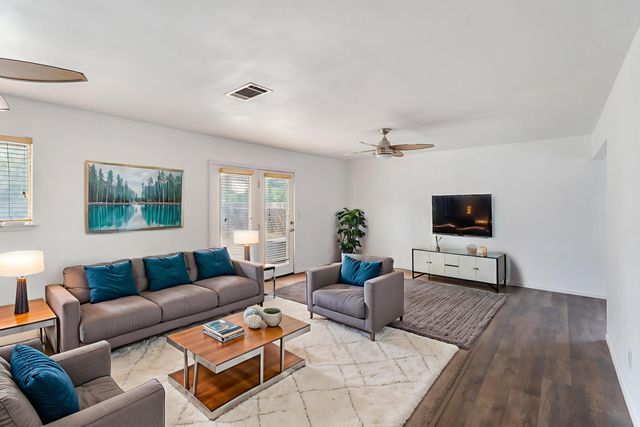 1045 N Westside Street, Porterville, CA 93257