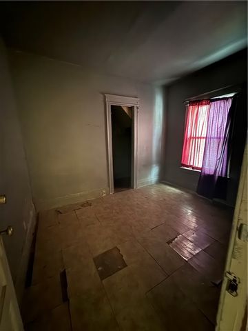 122-124 Shelter Street 2, Rochester, NY 14611