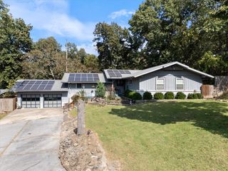 14338 Fox Road, Rogers, AR 72756