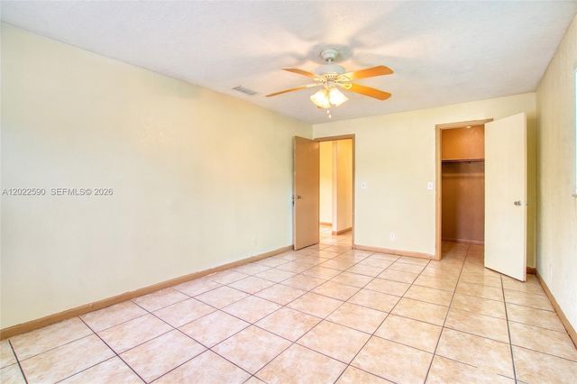 129 SE 4th Avenue 1, Hallandale Beach, FL 33009