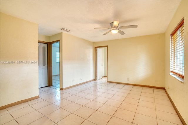 129 SE 4th Avenue 1, Hallandale Beach, FL 33009