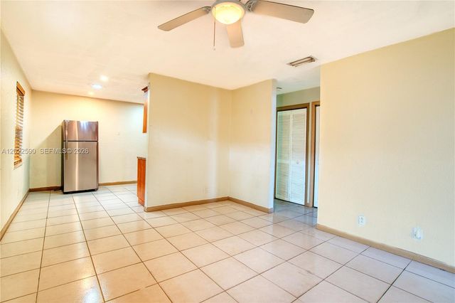 129 SE 4th Avenue 1, Hallandale Beach, FL 33009