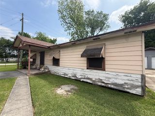 15818 Waverly Drive, Houston, TX 77032