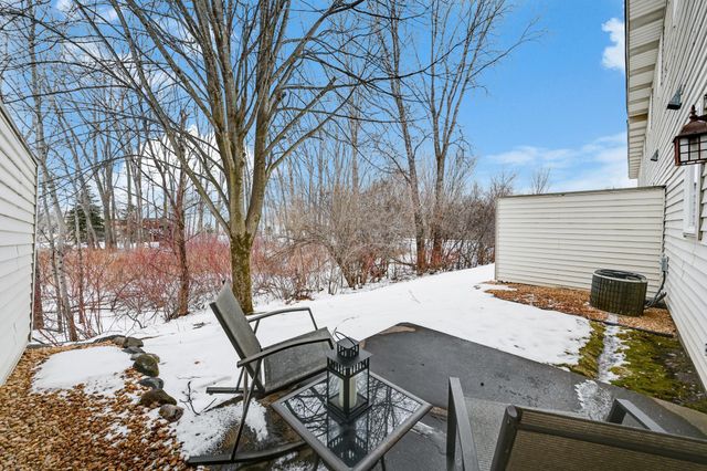 7990 Forest Boulevard D, Woodbury, MN 55125