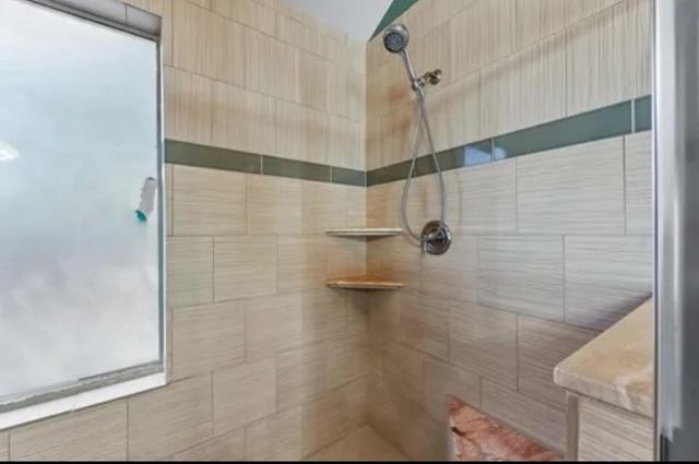 21 Palm Desert Drive, Manvel, TX 77578