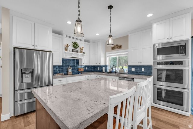 410 E PAGES LN, Centerville, UT 84014