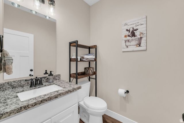 410 E PAGES LN, Centerville, UT 84014