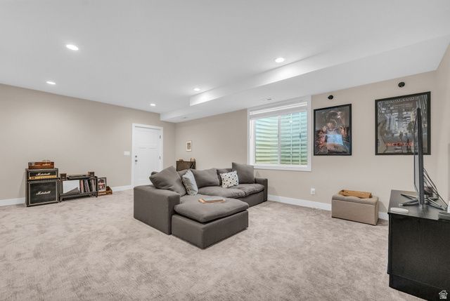 410 E PAGES LN, Centerville, UT 84014