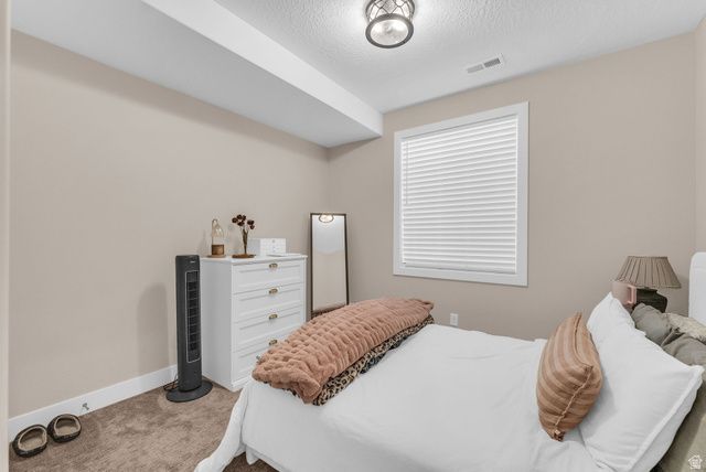 410 E PAGES LN, Centerville, UT 84014