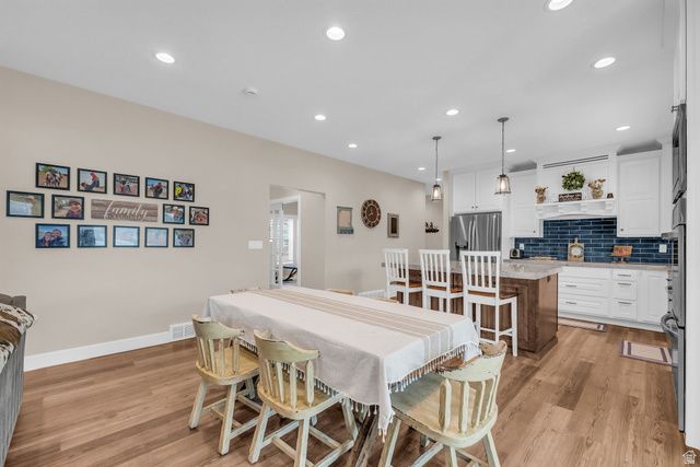 410 E PAGES LN, Centerville, UT 84014