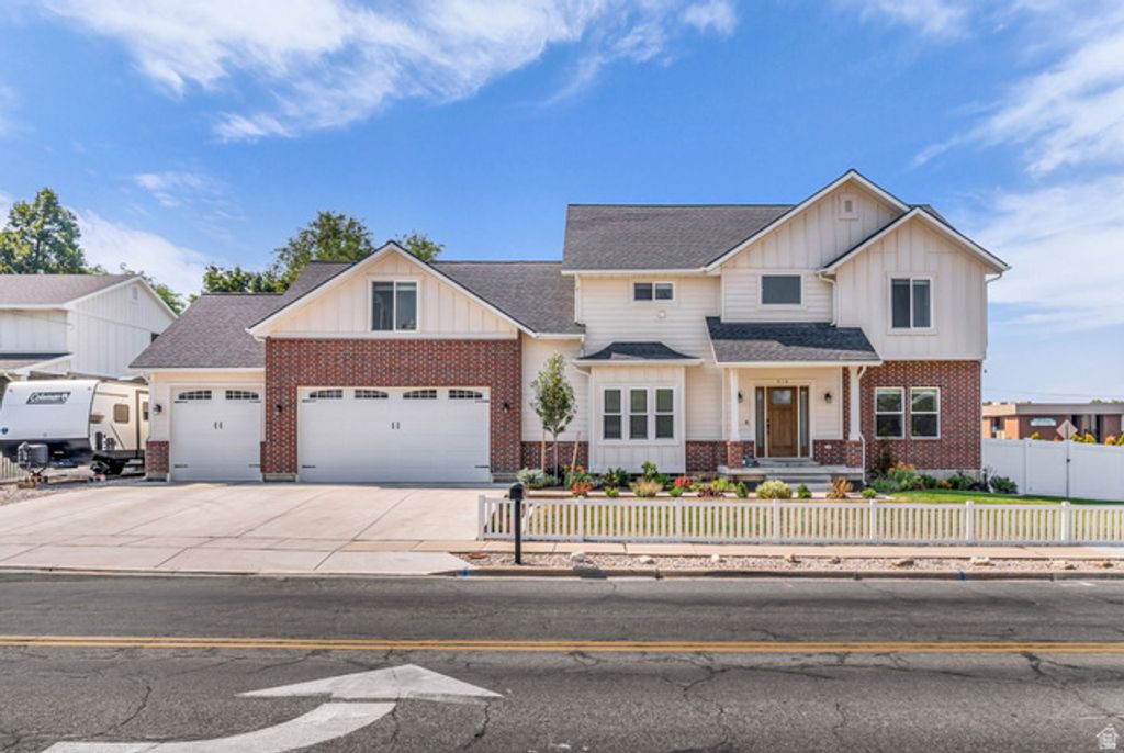 410 E PAGES LN, Centerville, UT 84014