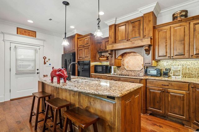 671 Shady Grove Road, Hot Springs, AR 71901