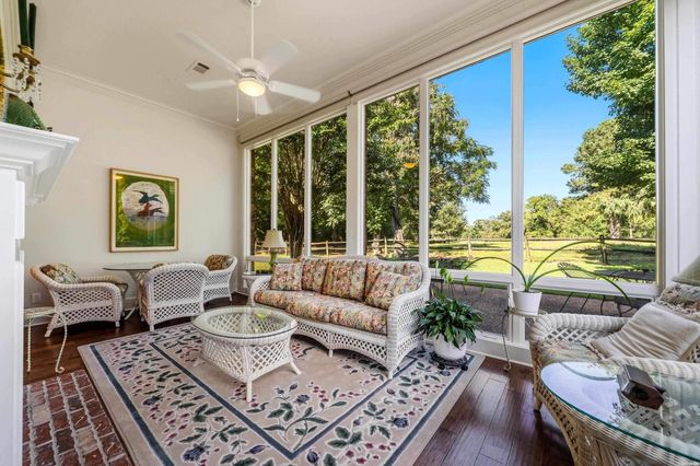 671 Shady Grove Road, Hot Springs, AR 71901
