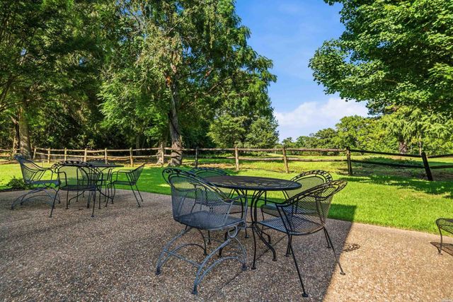 671 Shady Grove Road, Hot Springs, AR 71901