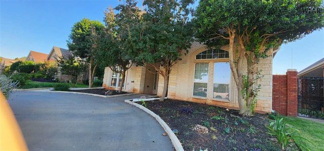 1608 TANGLEWOOD DRIVE, Wichita Falls, TX 76309