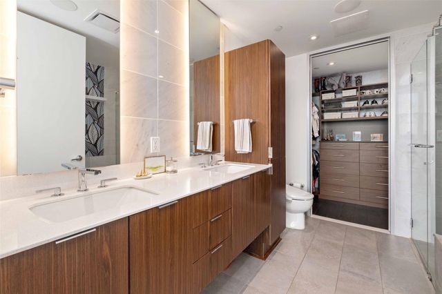 301 West Ave 1807, Austin, TX 78701