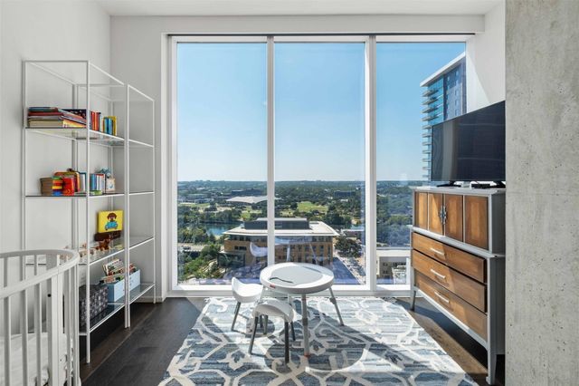 301 West Ave 1807, Austin, TX 78701