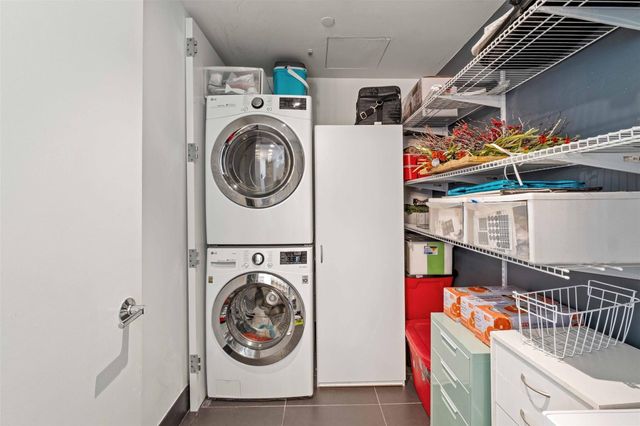 301 West Ave 1807, Austin, TX 78701