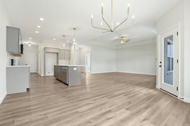 1636 Eli Drive, Evansville, IN 47711