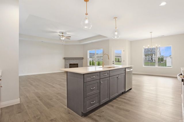 1636 Eli Drive, Evansville, IN 47711