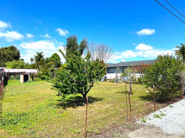 2642 C Freedom Boulevard, Watsonville, CA 95076