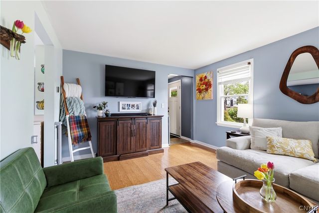 205 Sizzano, Camillus, NY 13209
