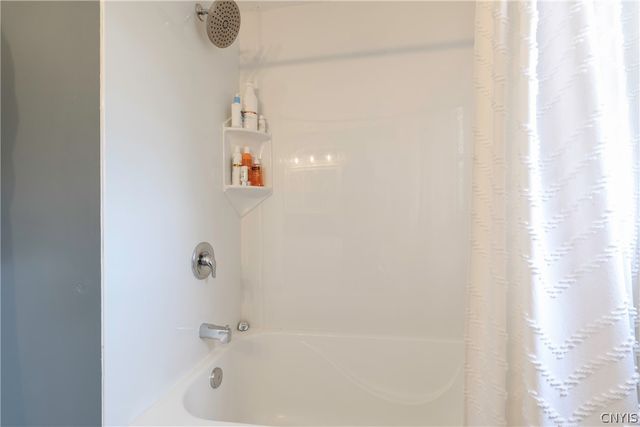205 Sizzano, Camillus, NY 13209
