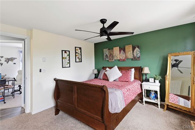 205 Sizzano, Camillus, NY 13209