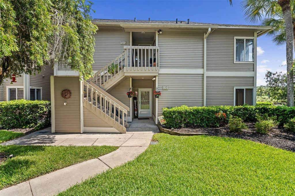 18 MAGNOLIA DRIVE S B, Ormond Beach, FL 32174