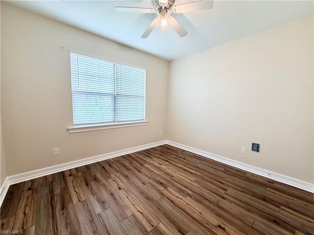 16432 Aberdeen WAY, Naples, FL 34110