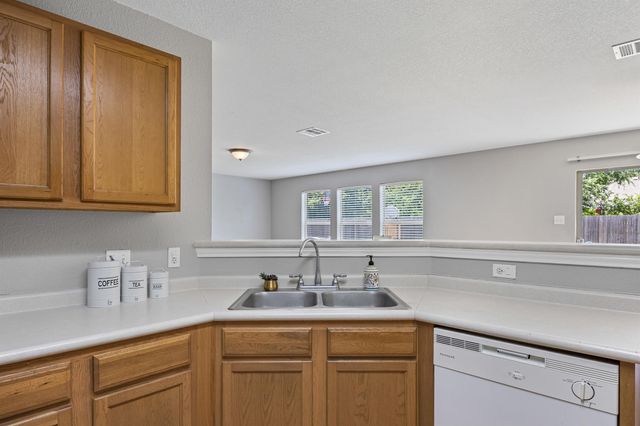 2112 Perkins PL, Georgetown, TX 78626