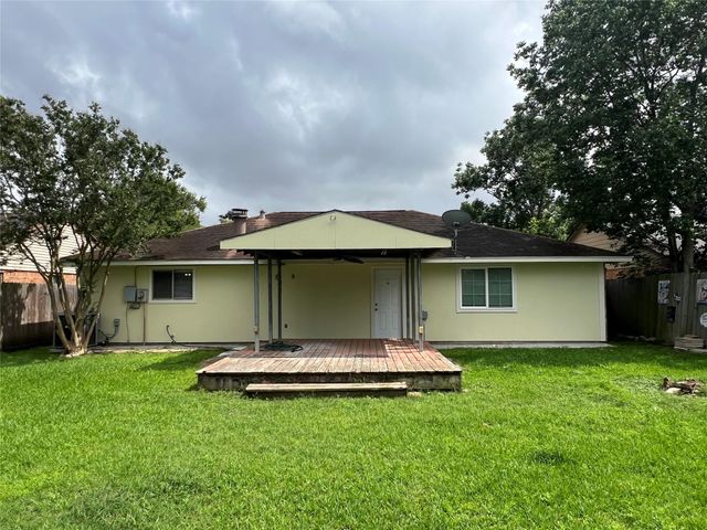 13411 Natasha Lane, Houston, TX 77015