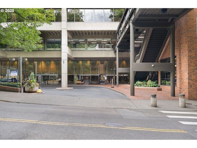 1234 Sw 18TH Ave 305, Portland, OR 97205