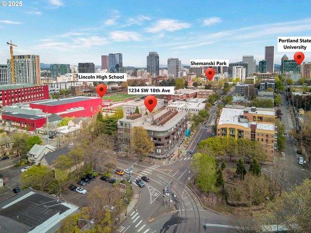 1234 Sw 18TH Ave 305, Portland, OR 97205