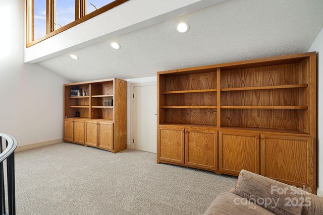 25 Westridge Court, Hendersonville, NC 28791