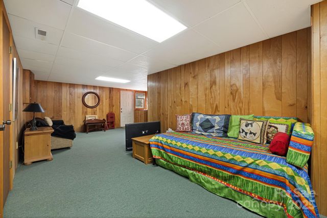 25 Westridge Court, Hendersonville, NC 28791