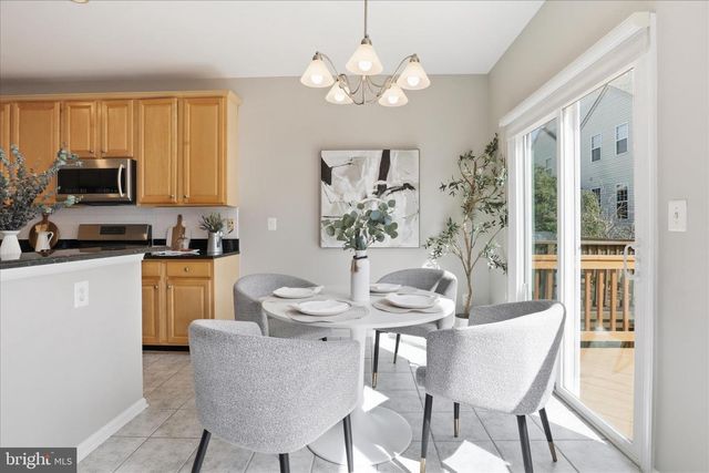 12409 CASBEER DR, Fairfax, VA 22033