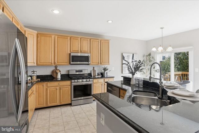 12409 CASBEER DR, Fairfax, VA 22033