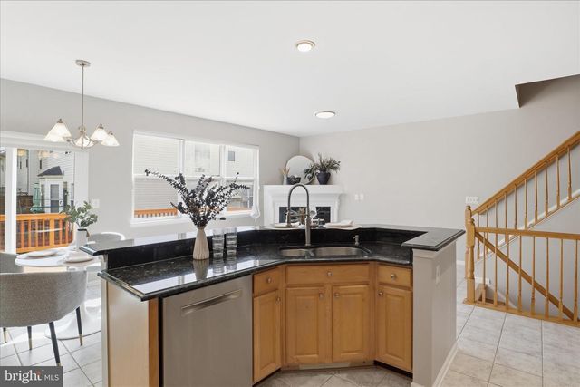 12409 CASBEER DR, Fairfax, VA 22033