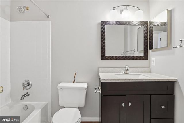 12409 CASBEER DR, Fairfax, VA 22033