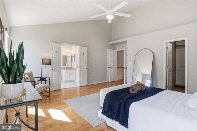 12409 CASBEER DR, Fairfax, VA 22033