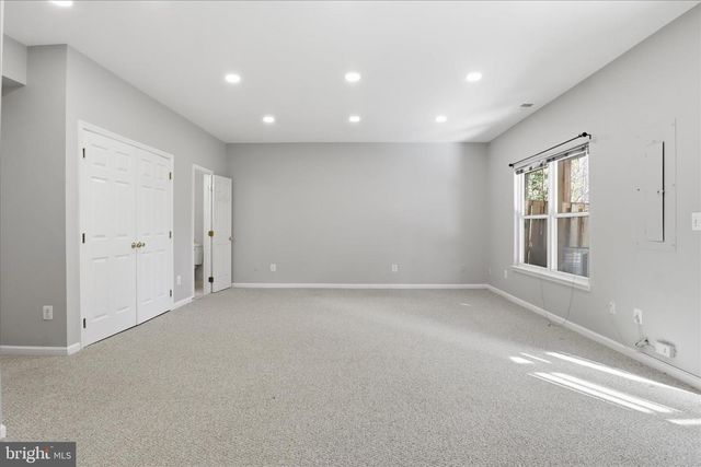 12409 CASBEER DR, Fairfax, VA 22033