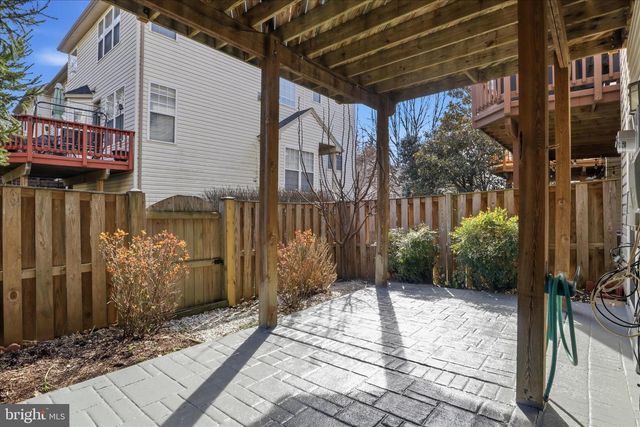 12409 CASBEER DR, Fairfax, VA 22033