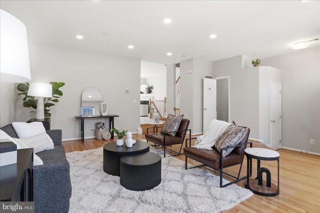 12409 CASBEER DR, Fairfax, VA 22033