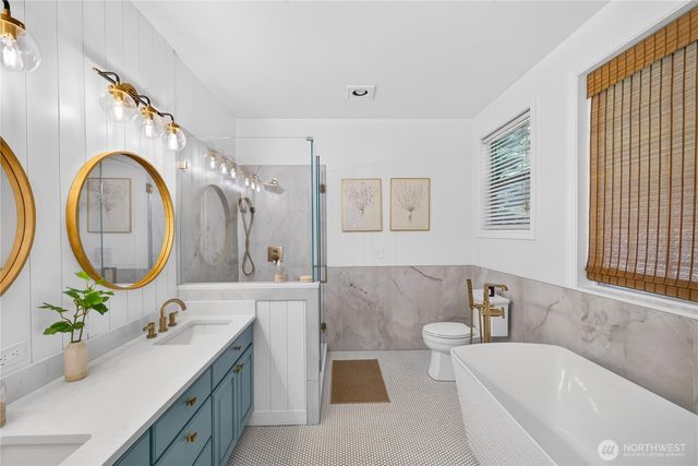 2607 Washington Boulevard, Anacortes, WA 98221