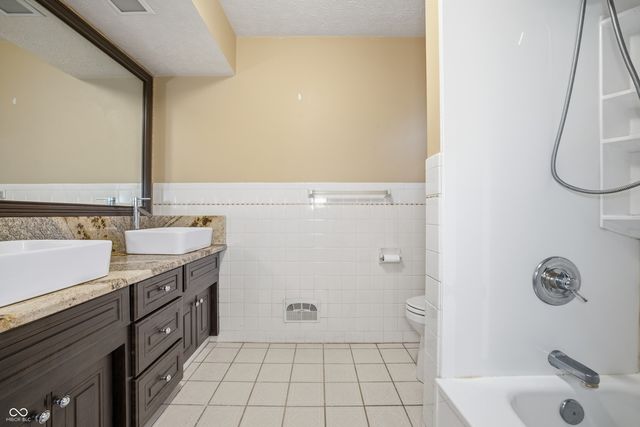 5319 Brendonridge Road, Indianapolis, IN 46226