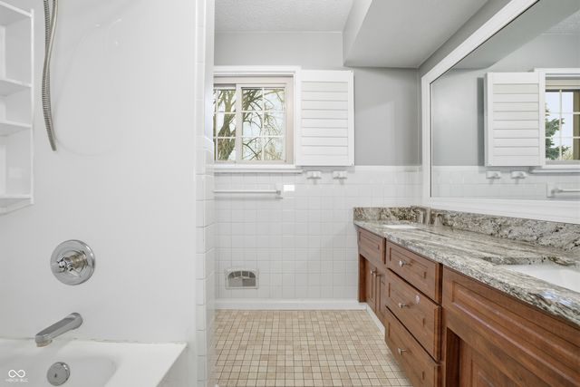 5319 Brendonridge Road, Indianapolis, IN 46226