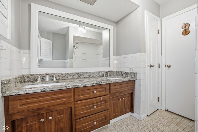 5319 Brendonridge Road, Indianapolis, IN 46226