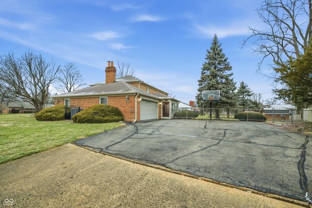 5319 Brendonridge Road, Indianapolis, IN 46226